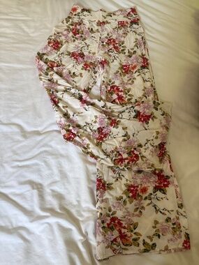 High waisted floral pants size S